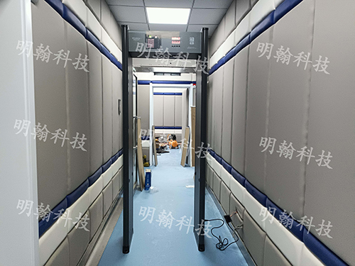 機場安檢門