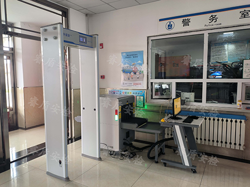 醫(yī)院安檢門(mén)